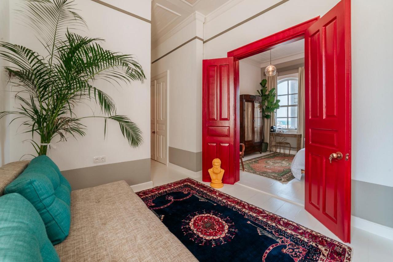 Guemruek Urla Hotel Ngoại thất bức ảnh