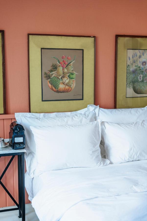 Guemruek Urla Hotel Ngoại thất bức ảnh